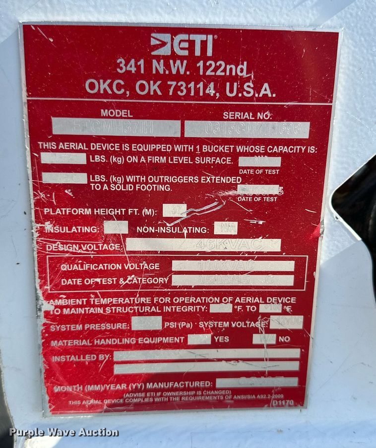 image for item DQ1449 2015 Dodge Ram 5500  bucket truck