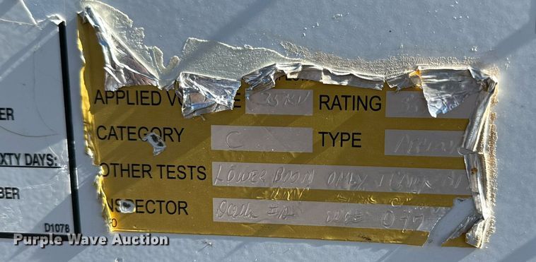 image for item DQ1449 2015 Dodge Ram 5500  bucket truck