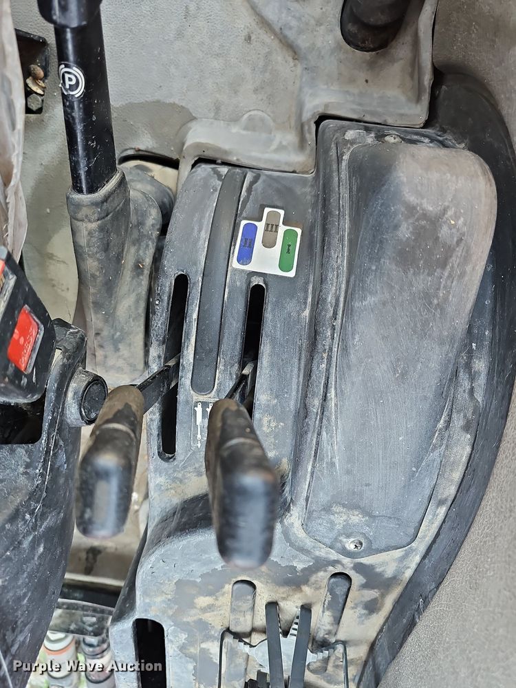 image for item DR5770 2007 Case JX1100U  tractor