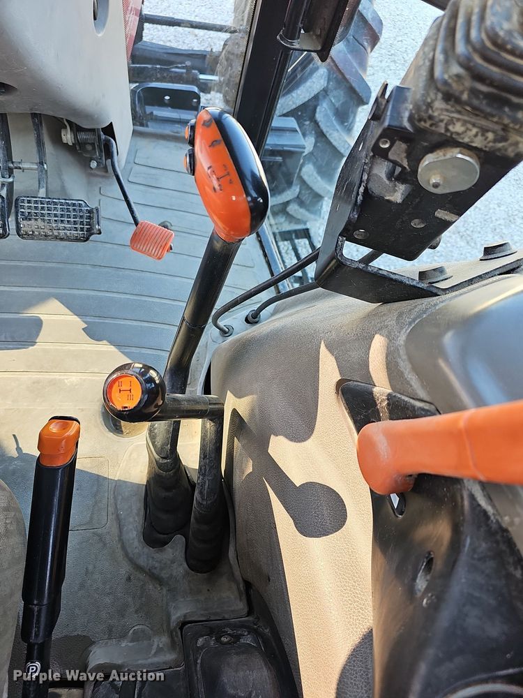 image for item DR5770 2007 Case JX1100U  tractor