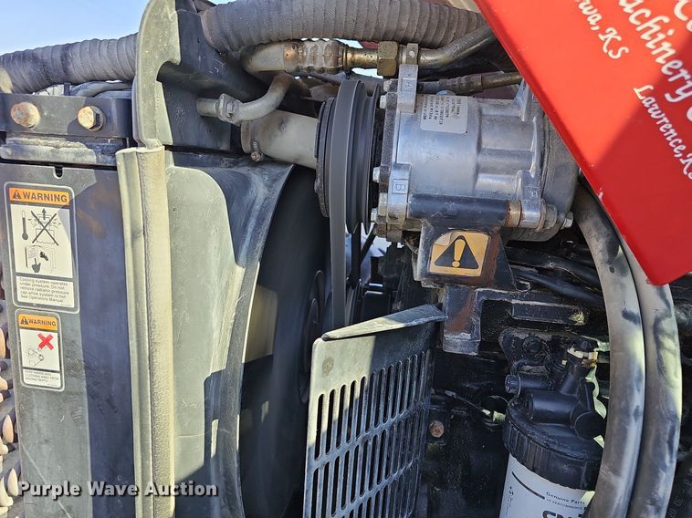 image for item DR5770 2007 Case JX1100U  tractor