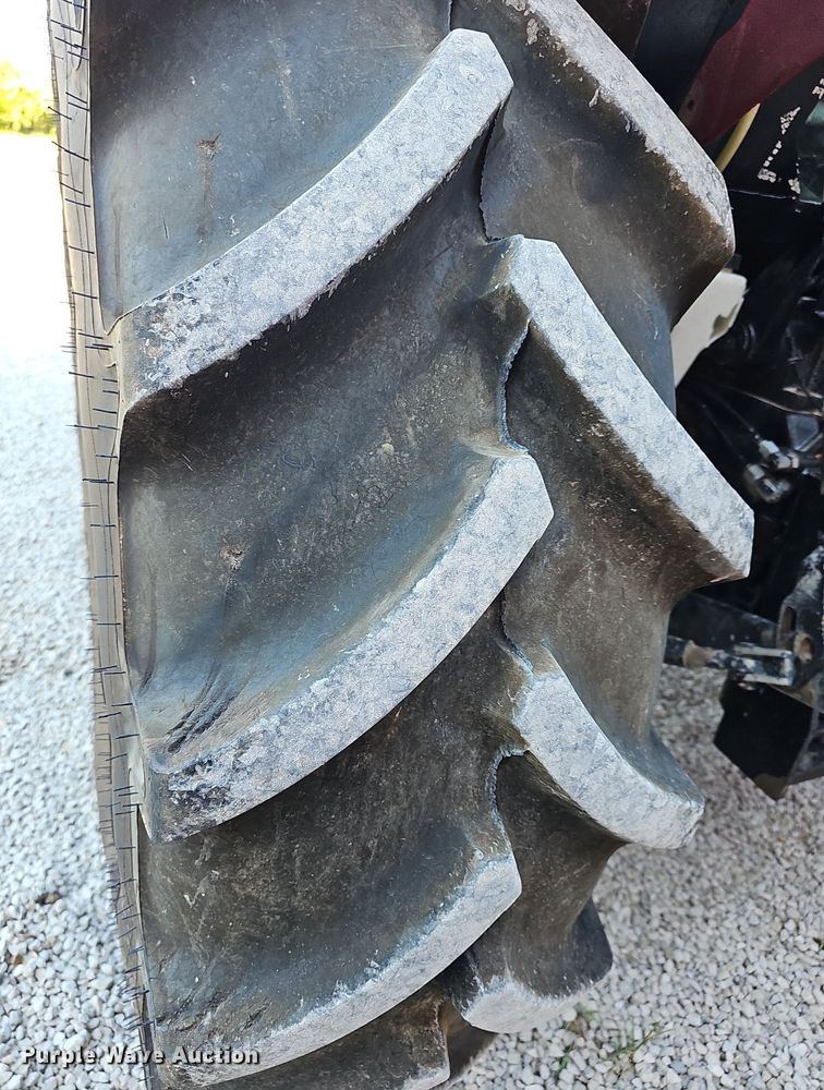 image for item DR5770 2007 Case JX1100U  tractor