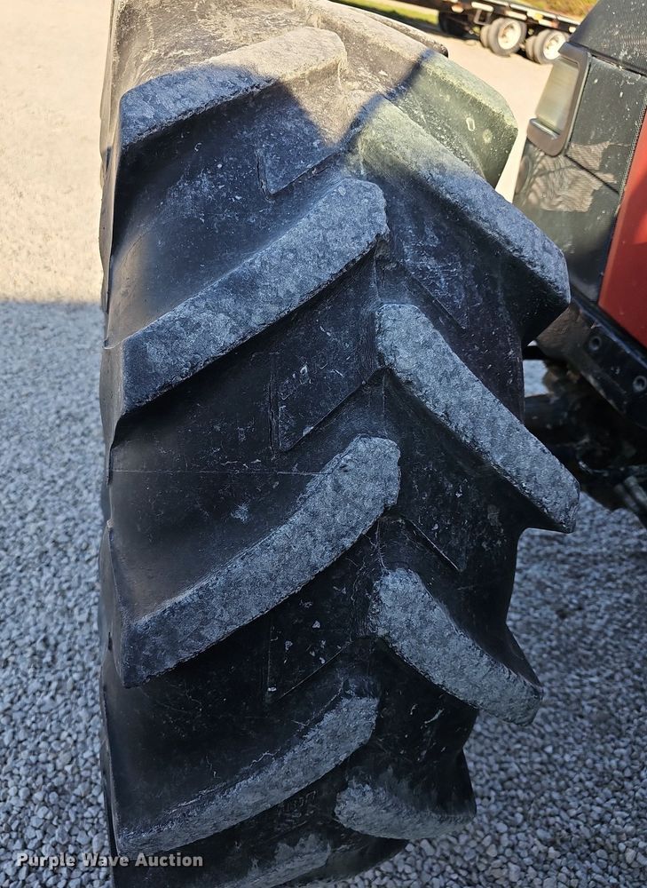 image for item DR5770 2007 Case JX1100U  tractor