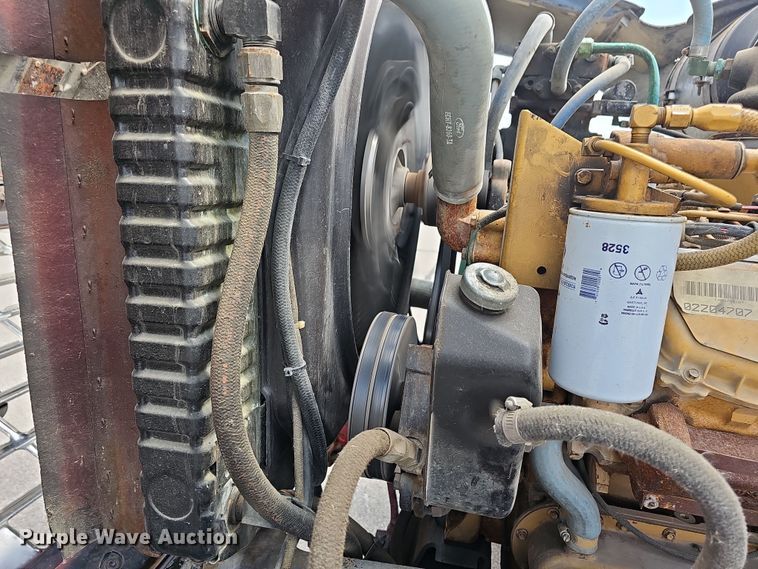 image for item DR5779 1983 Ford 8000  fire truck