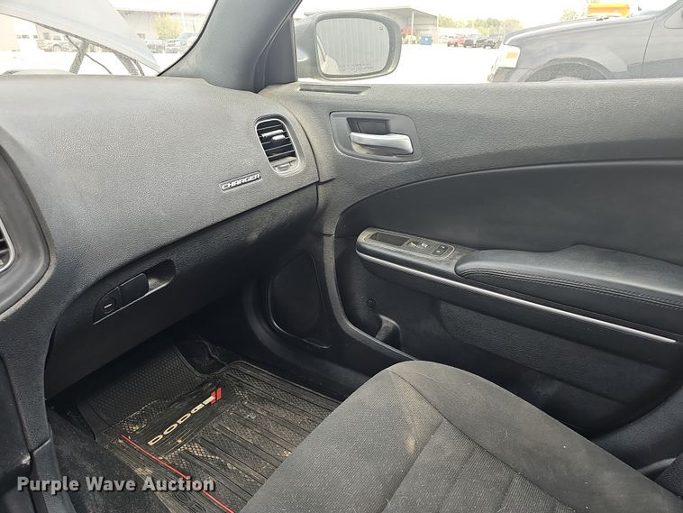 image for item DR5781 2020 Dodge Charger Police