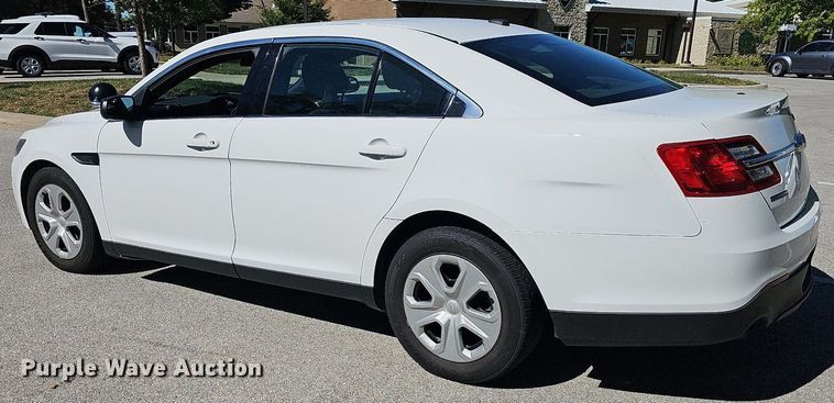 image for item DR5788 2019 Ford Taurus Police Interceptor