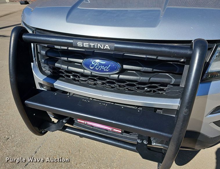 image for item DR5790 2016 Ford Explorer Police  SUV