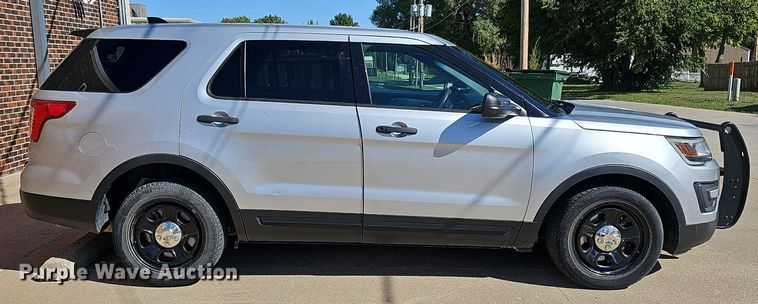 image for item DR5790 2016 Ford Explorer Police  SUV