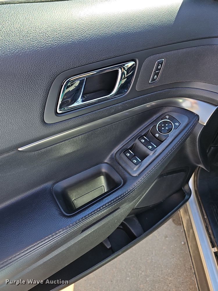 image for item DR5790 2016 Ford Explorer Police  SUV