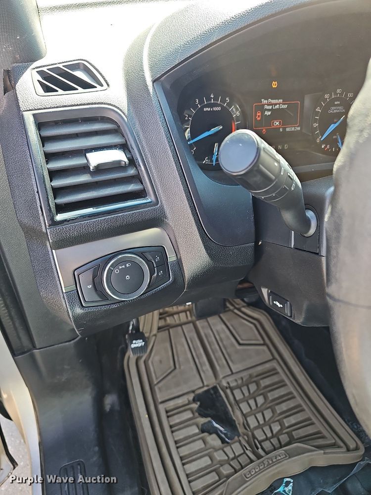 image for item DR5790 2016 Ford Explorer Police  SUV