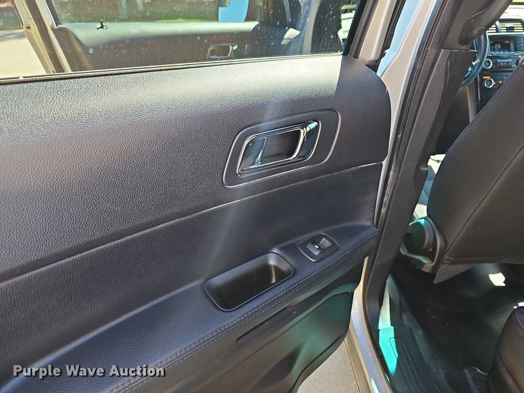 image for item DR5790 2016 Ford Explorer Police  SUV