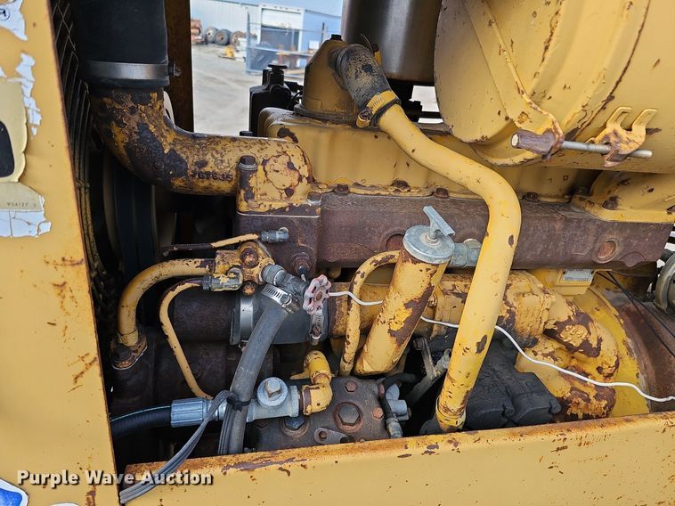 image for item DS5641 1969 Caterpillar 930  wheel loader