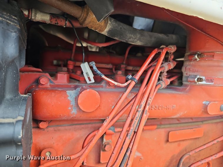 image for item DS5642 1978 International F1086  tractor