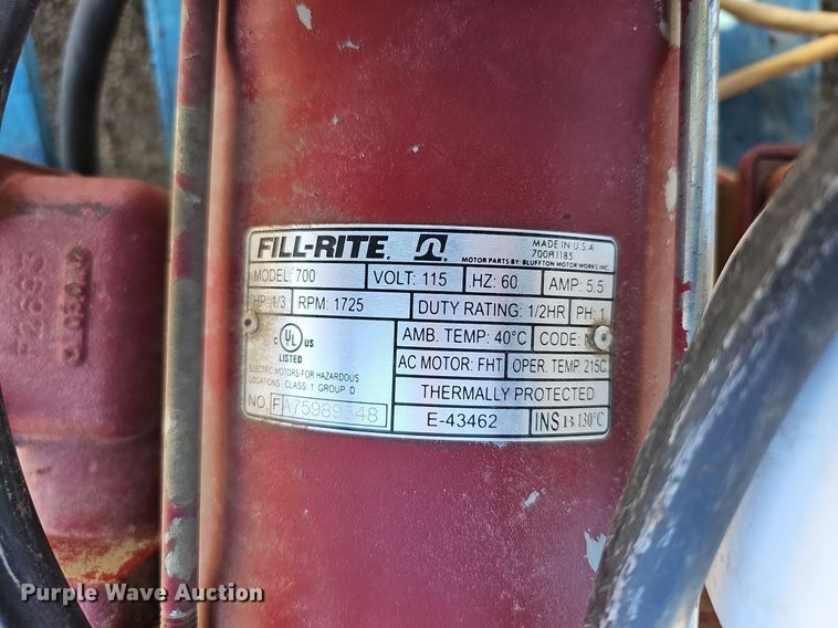 image for item DS5646 (2) fuel tanks