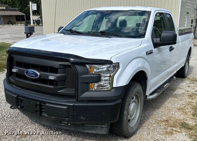 image for item DV1045 2017 Ford F150  SuperCab pickup truck