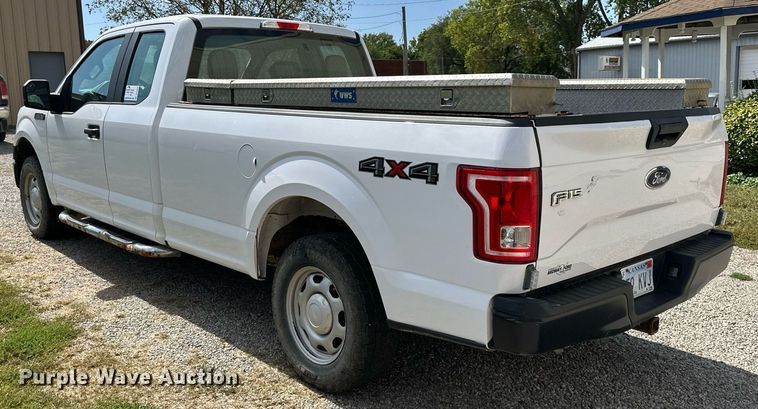 image for item DV1045 2017 Ford F150  SuperCab pickup truck