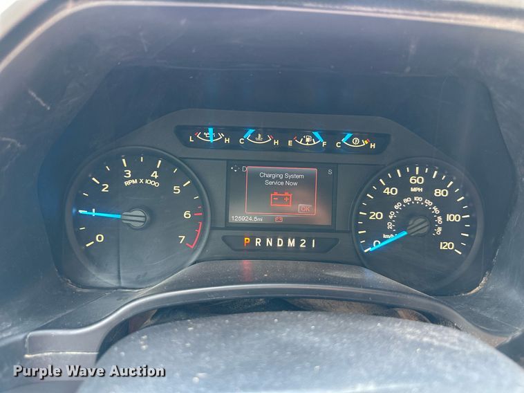 image for item DV1045 2017 Ford F150  SuperCab pickup truck