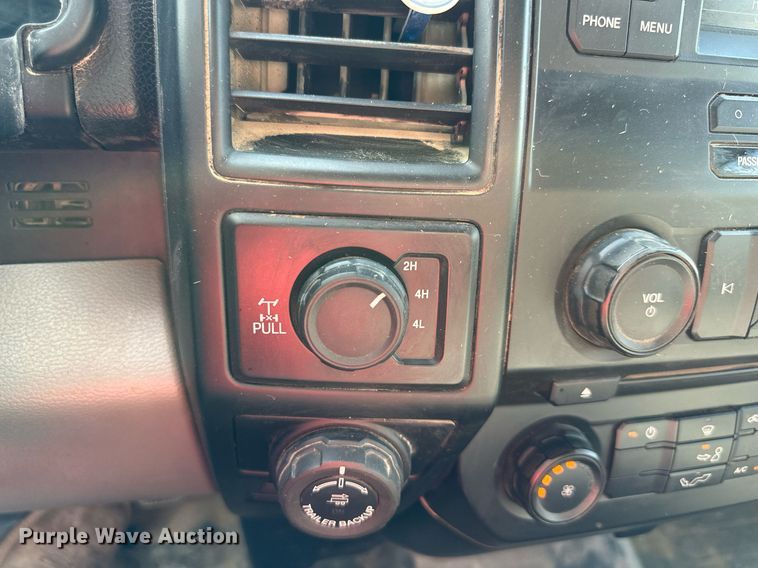 image for item DV1045 2017 Ford F150  SuperCab pickup truck