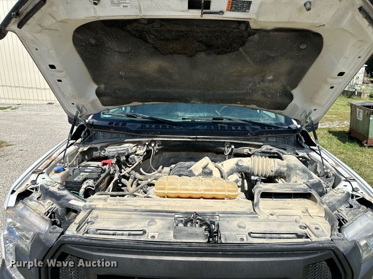 image for item DV1045 2017 Ford F150  SuperCab pickup truck