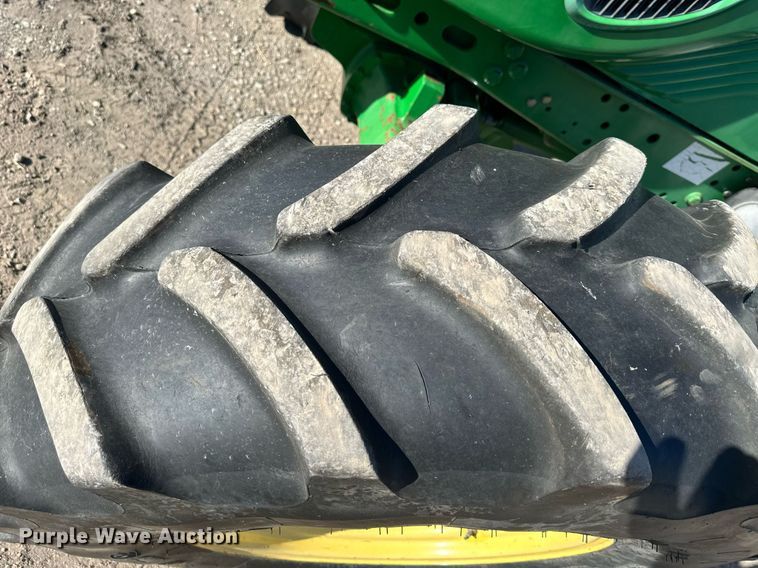 image for item DW2788 2009 John Deere 6430  MFWD tractor