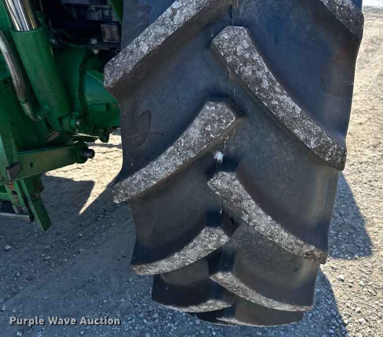 image for item DW2788 2009 John Deere 6430  MFWD tractor