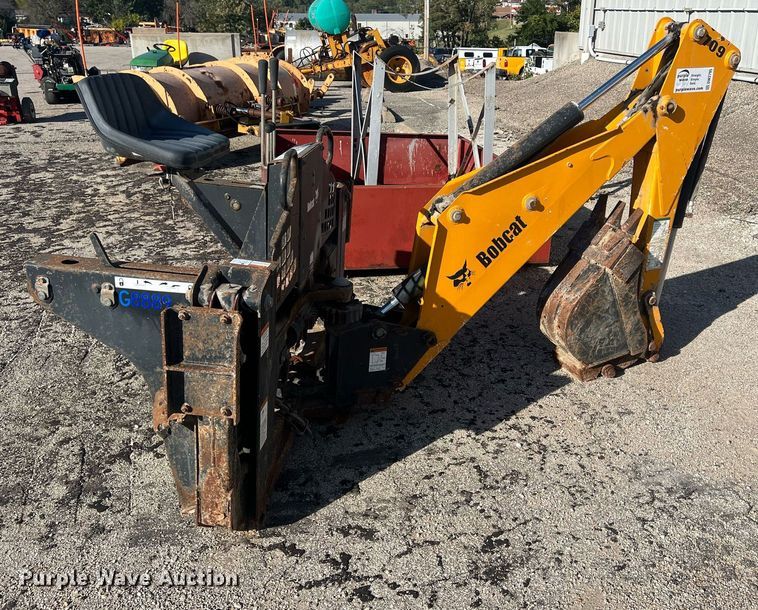 image for item DW2795 Bobcat 709FDS  skid steer backhoe