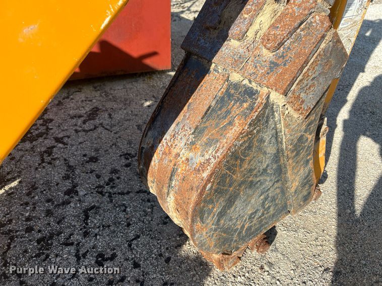 image for item DW2795 Bobcat 709FDS  skid steer backhoe