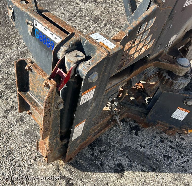 image for item DW2795 Bobcat 709FDS  skid steer backhoe