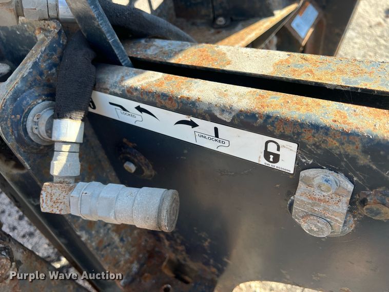 image for item DW2795 Bobcat 709FDS  skid steer backhoe