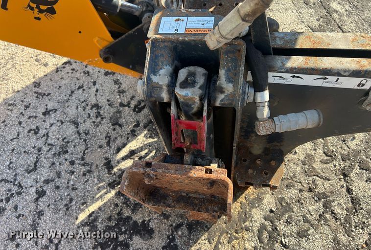 image for item DW2795 Bobcat 709FDS  skid steer backhoe