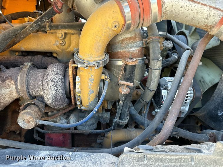 image for item DW2822 2003 International 5500i  dump truck