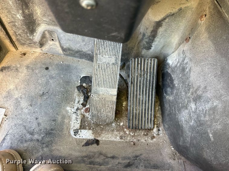 image for item DW2822 2003 International 5500i  dump truck