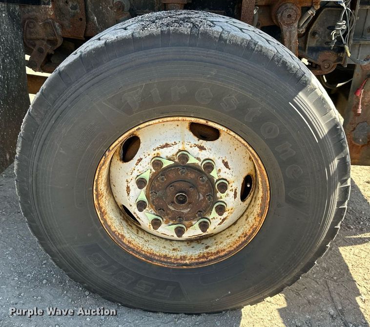 image for item DW2822 2003 International 5500i  dump truck