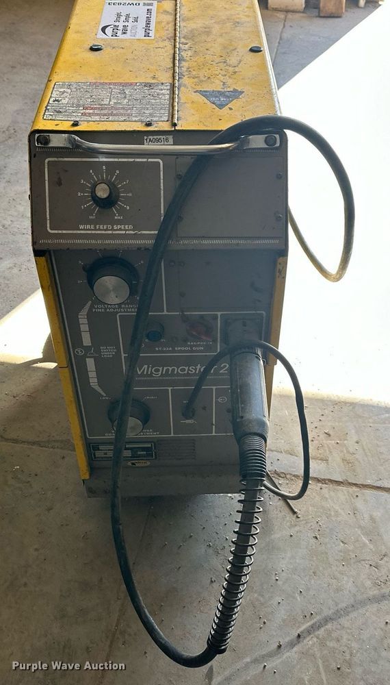image for item DW2833 Esab Migmaster 250  welder