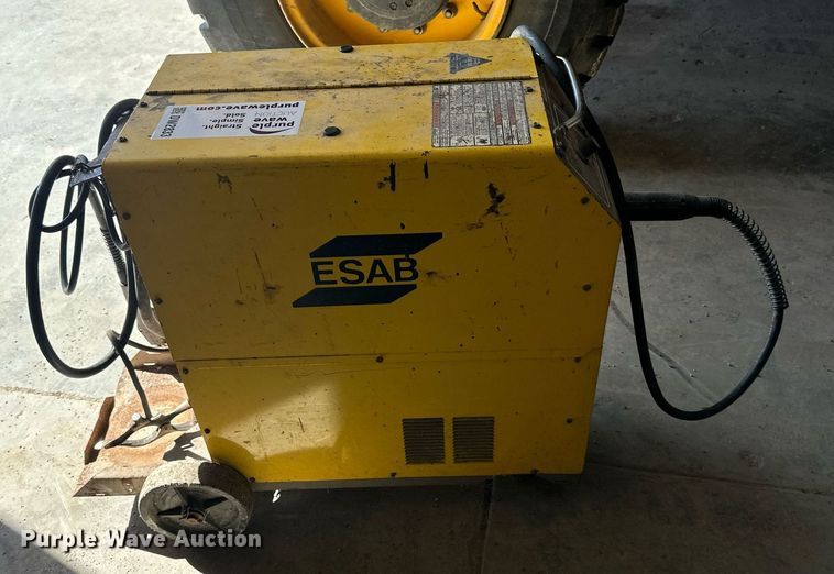 image for item DW2833 Esab Migmaster 250  welder