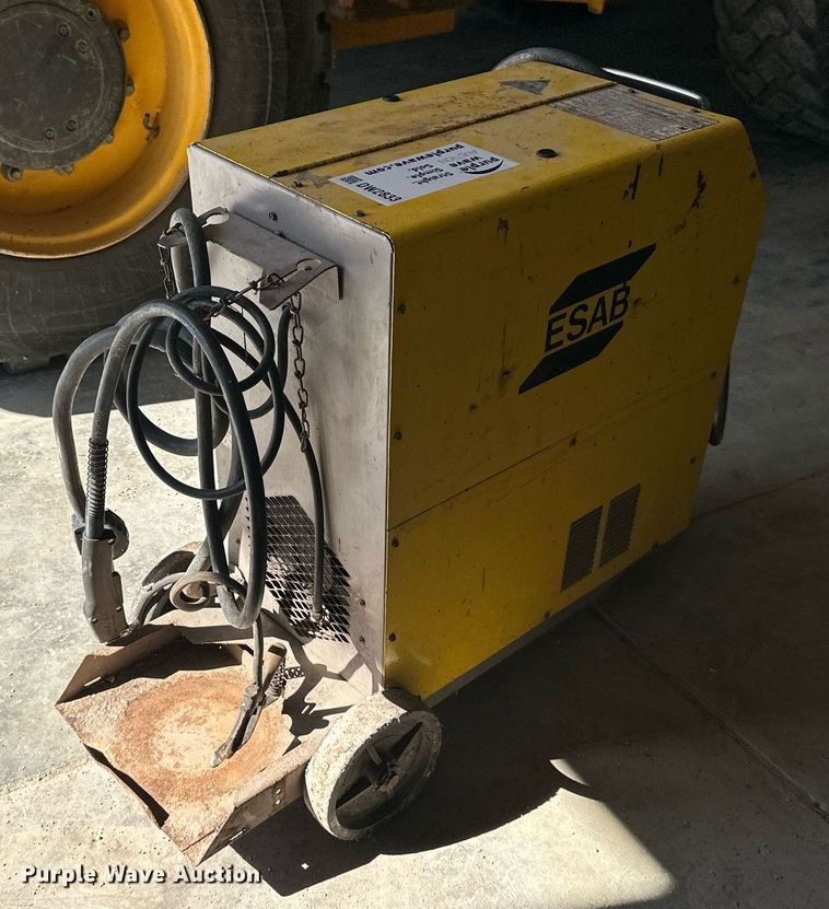 image for item DW2833 Esab Migmaster 250  welder