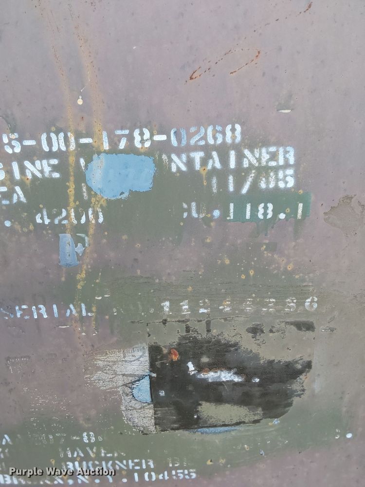 image for item DY9739 Engine container