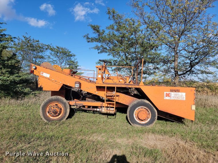 image for item JG9790 (2) chip spreaders