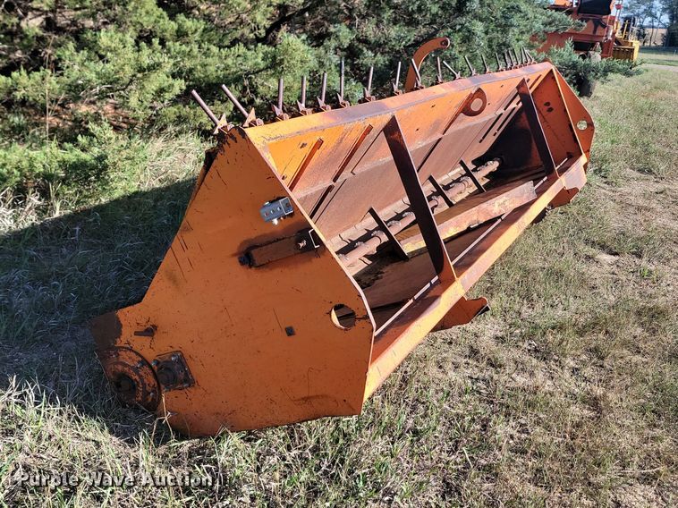 image for item JG9790 (2) chip spreaders