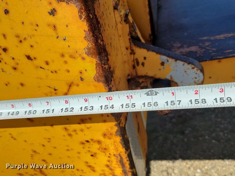 image for item JG9797 1990 Ford F700  dump truck