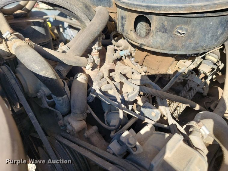 image for item JG9797 1990 Ford F700  dump truck