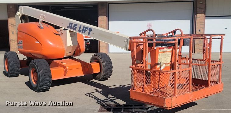 image for item JW9580 1996 JLG 600A  boom lift