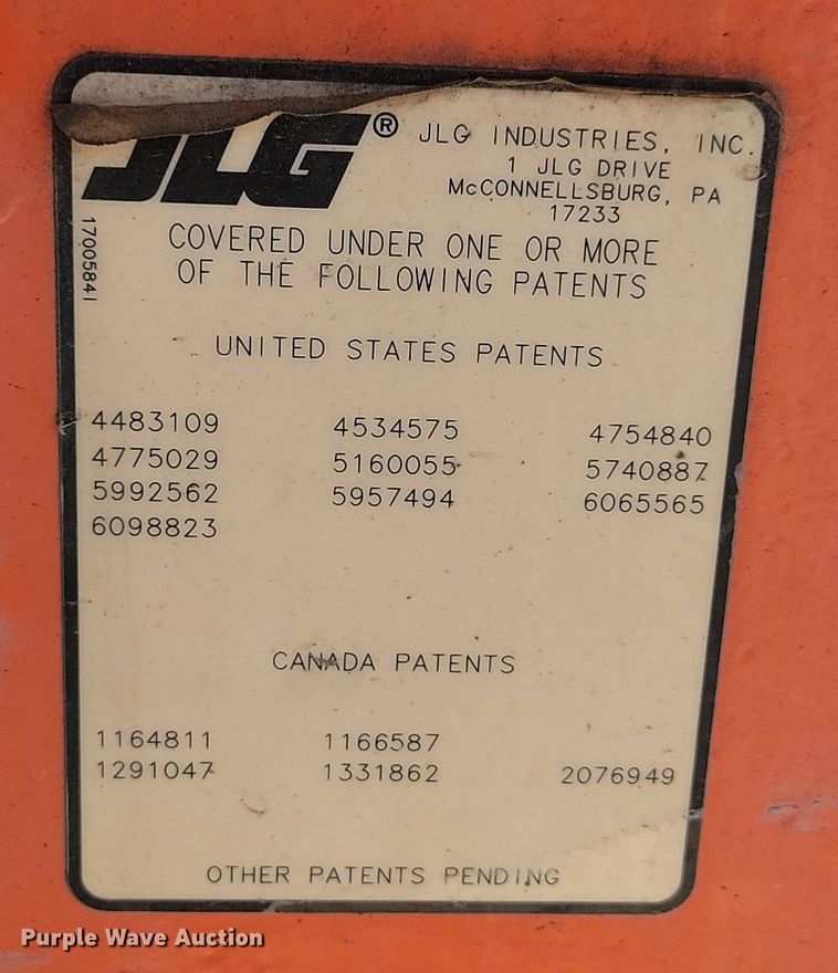 image for item JW9580 1996 JLG 600A  boom lift