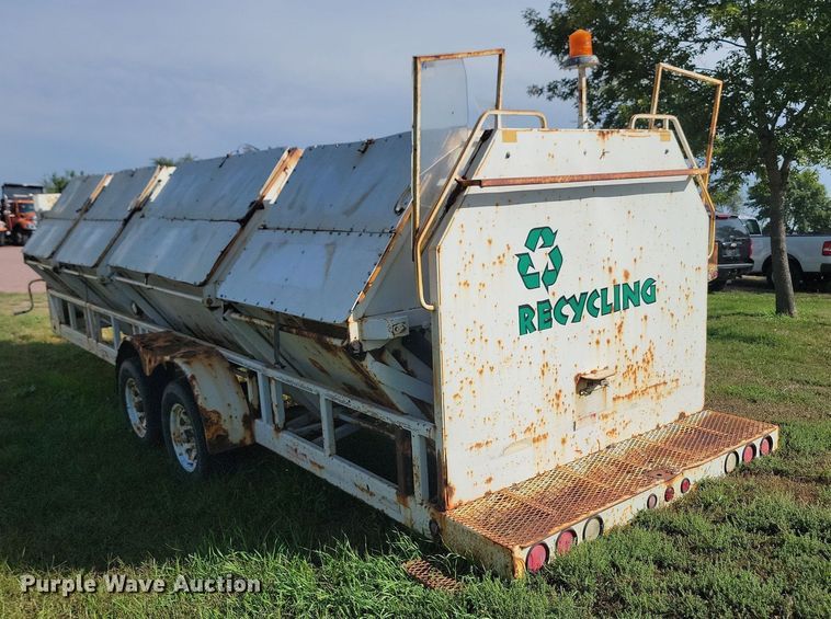 image for item JW9593 1996 Cor-tech  refuse trailer