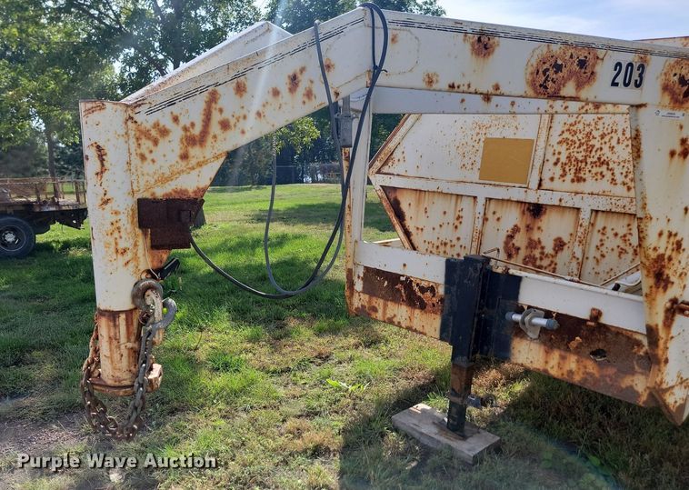 image for item JW9593 1996 Cor-tech  refuse trailer