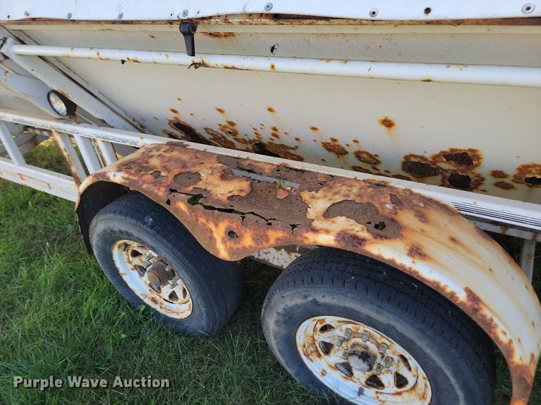 image for item JW9593 1996 Cor-tech  refuse trailer