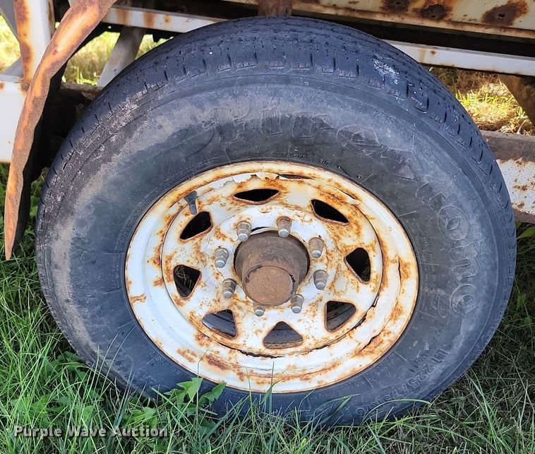 image for item JW9593 1996 Cor-tech  refuse trailer