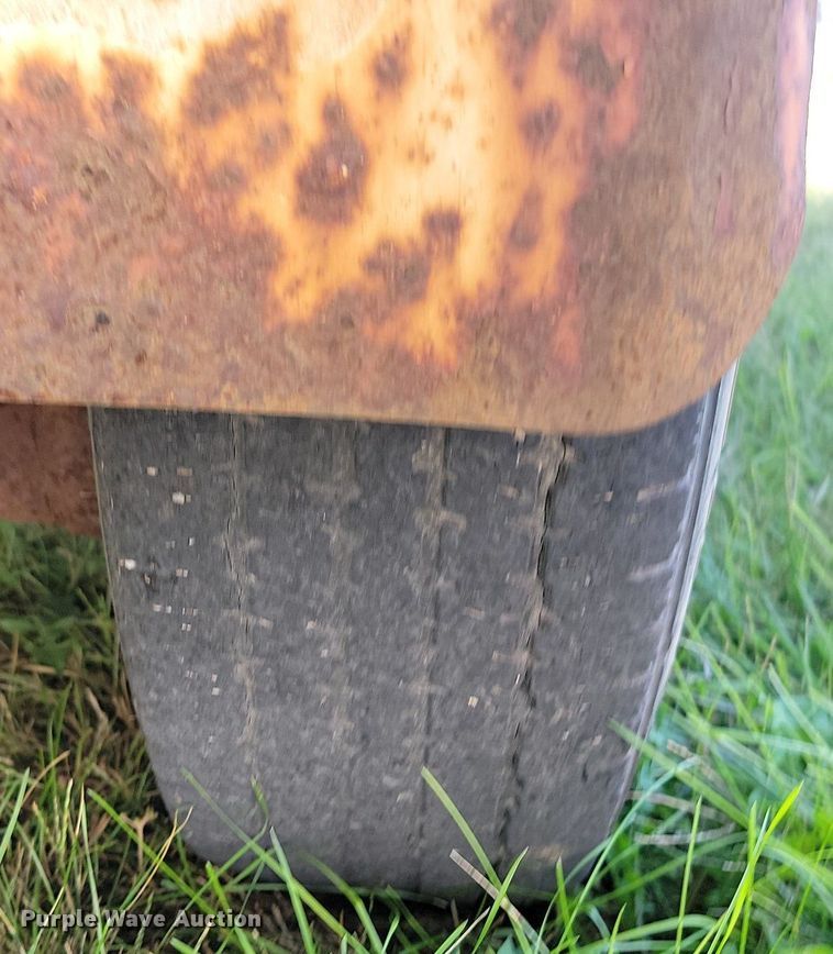 image for item JW9593 1996 Cor-tech  refuse trailer