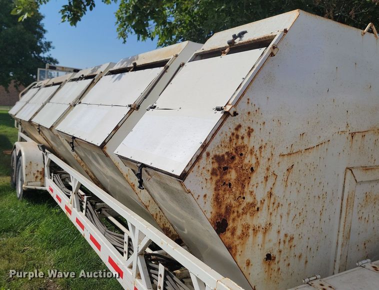 image for item JW9594 2002 Cor-tech  refuse trailer