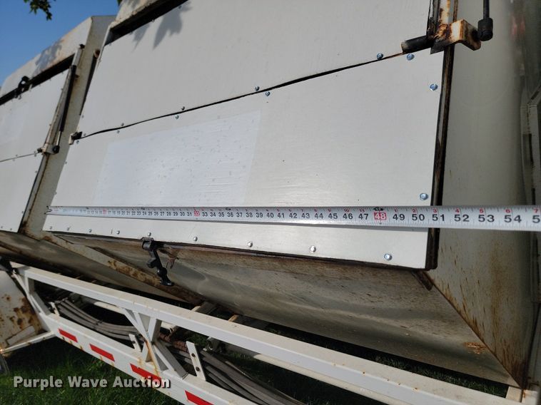 image for item JW9594 2002 Cor-tech  refuse trailer